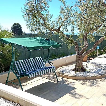 La Casetta Degli Ulivi Con Piscina Menfi Exterior foto